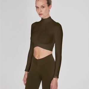 JOJA Exhale Long Sleeve Army Green L/XL NWT